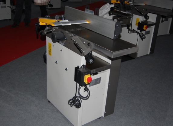 RFK-310Q Фуговально-рейсмусовый станок RFK-310Q Фуговально-рейсмусовый станок